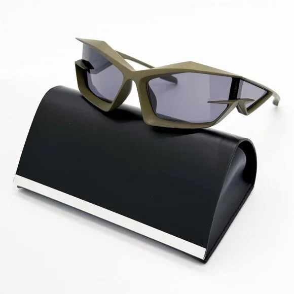 NEW GIVENCHY GV40049I 97A UNISEX SUNGLASSES GIVENCHY - Picture 1 of 11